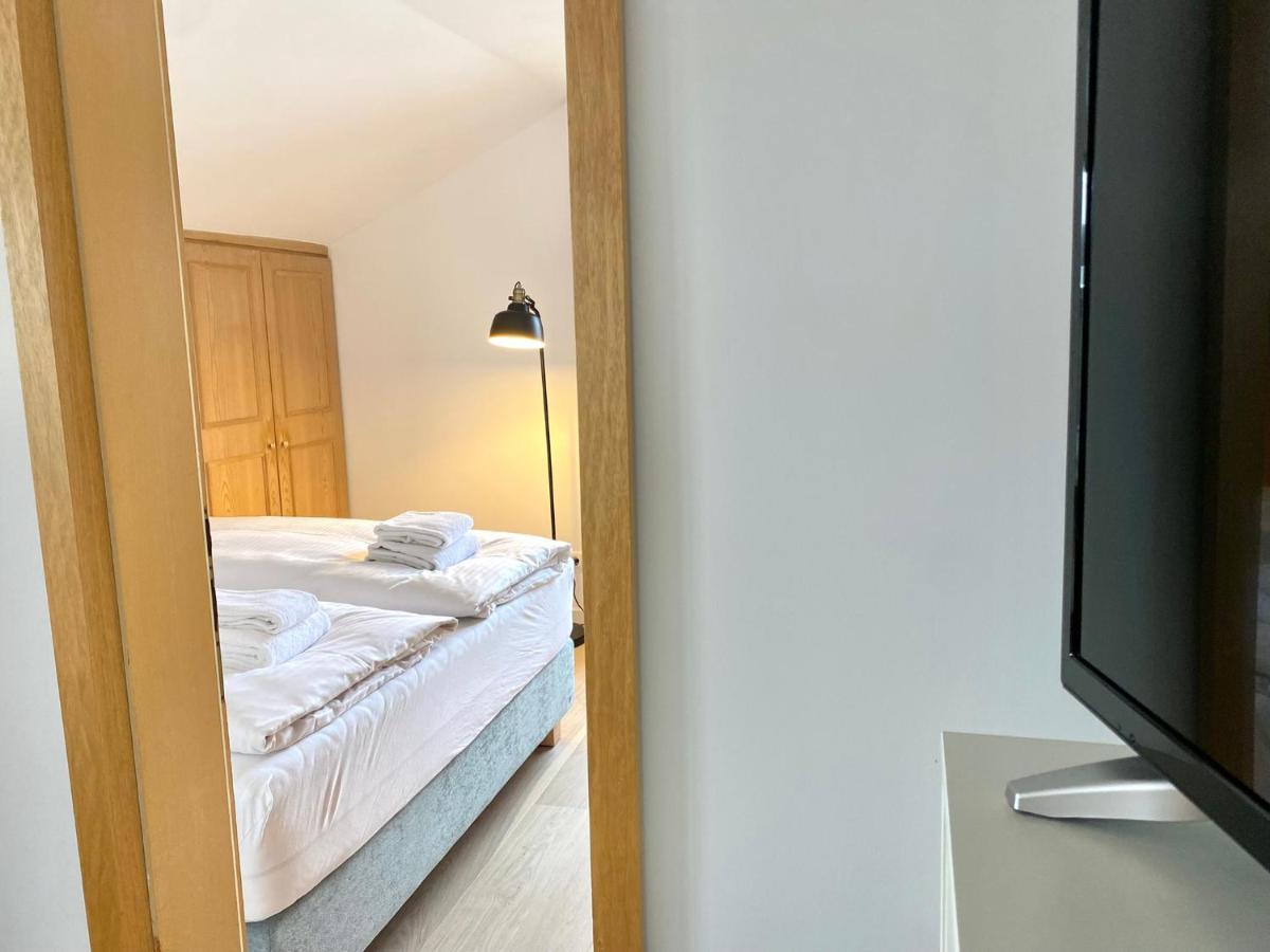Gemuetliche Ferienwohnung Am Tegernsee - Ruhig Im Dachgeschoss Бад Виезее Екстериор снимка